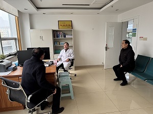 新春慰问送关怀，日照市妇幼保健院开展春节前走访慰问活动(图2)