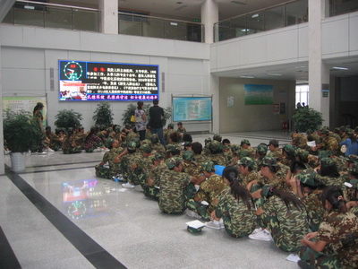 我院为山东水利学院新生开展健康查体(图1)