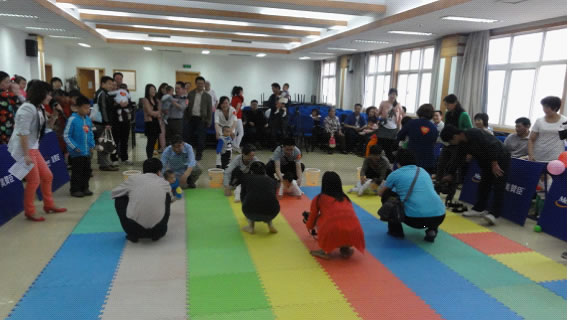 日照市妇幼保健院 举办庆“六．一”首届会员宝宝运动秀活动(图2)
