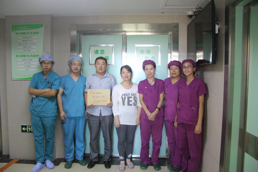 儿童优先 母亲安全(图1)