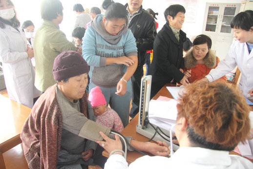 日照市妇幼保健院健康服务家乡行系列活动-走进岚山区高兴镇东辛庄子村(图2)