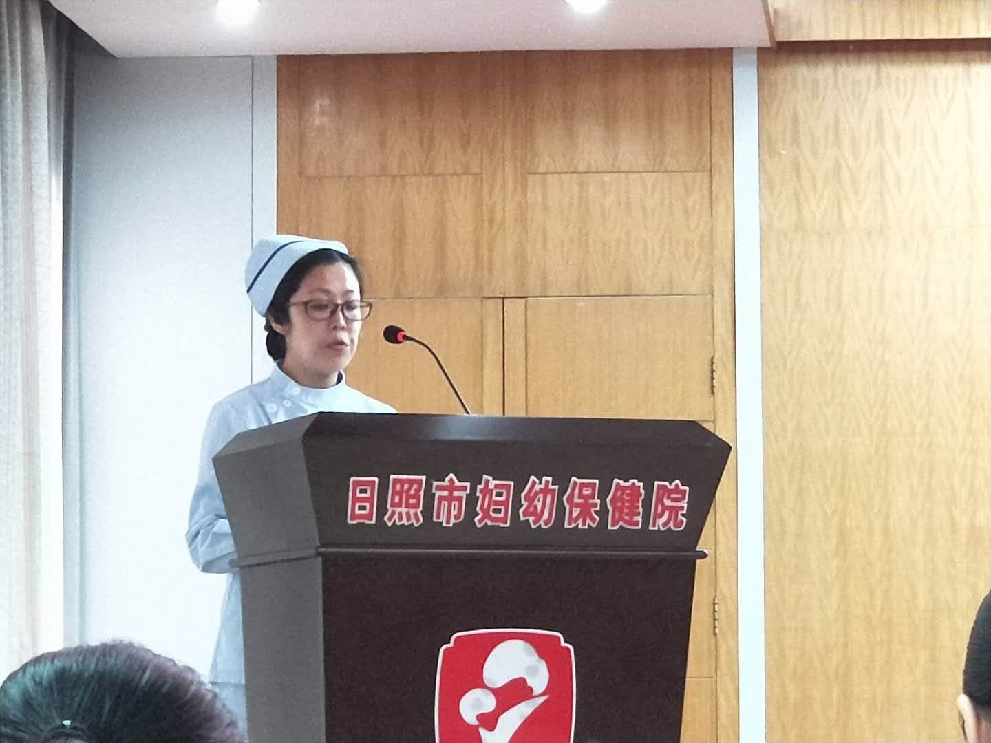 我院丁丽丽、谭晶同志被授予市级公立医院“巾帼建功标兵”荣誉称号(图2)