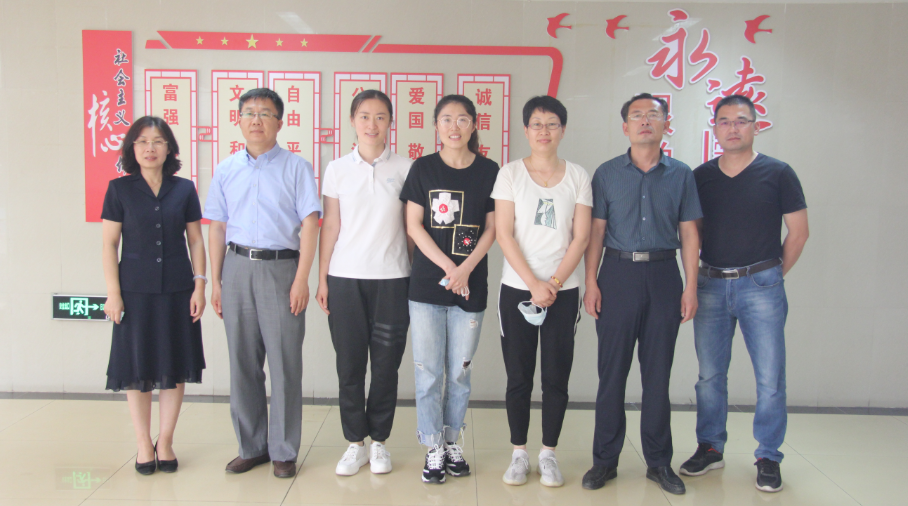 市妇保院举行援疆支医人才欢送会(图1)