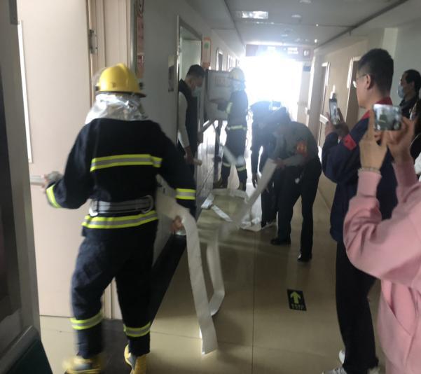 市妇幼保健院 召开2023年消防安全培训及应急演练活动(图3)